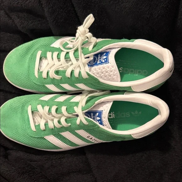adidas Gazelle Green and White Sneakers - Picture 3 of 10